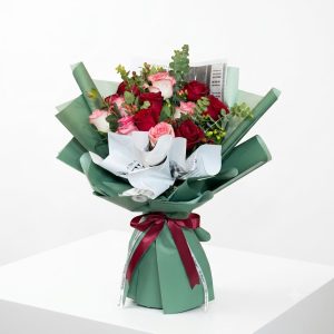 دسته گل نیمه گرد رز